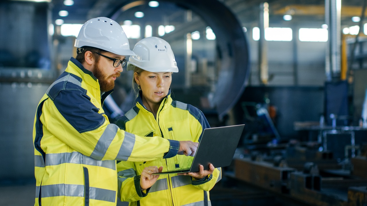 Structural engineers utilising software such as Tekla, AutoCAD and STAAD to complete a structural assessment